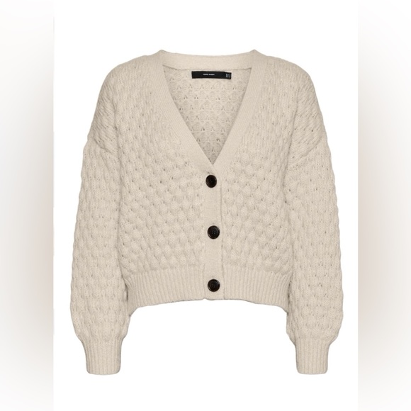 Vero Moda Sweaters - 🛑🛑🛑VERO moda POINTELLE cardigan